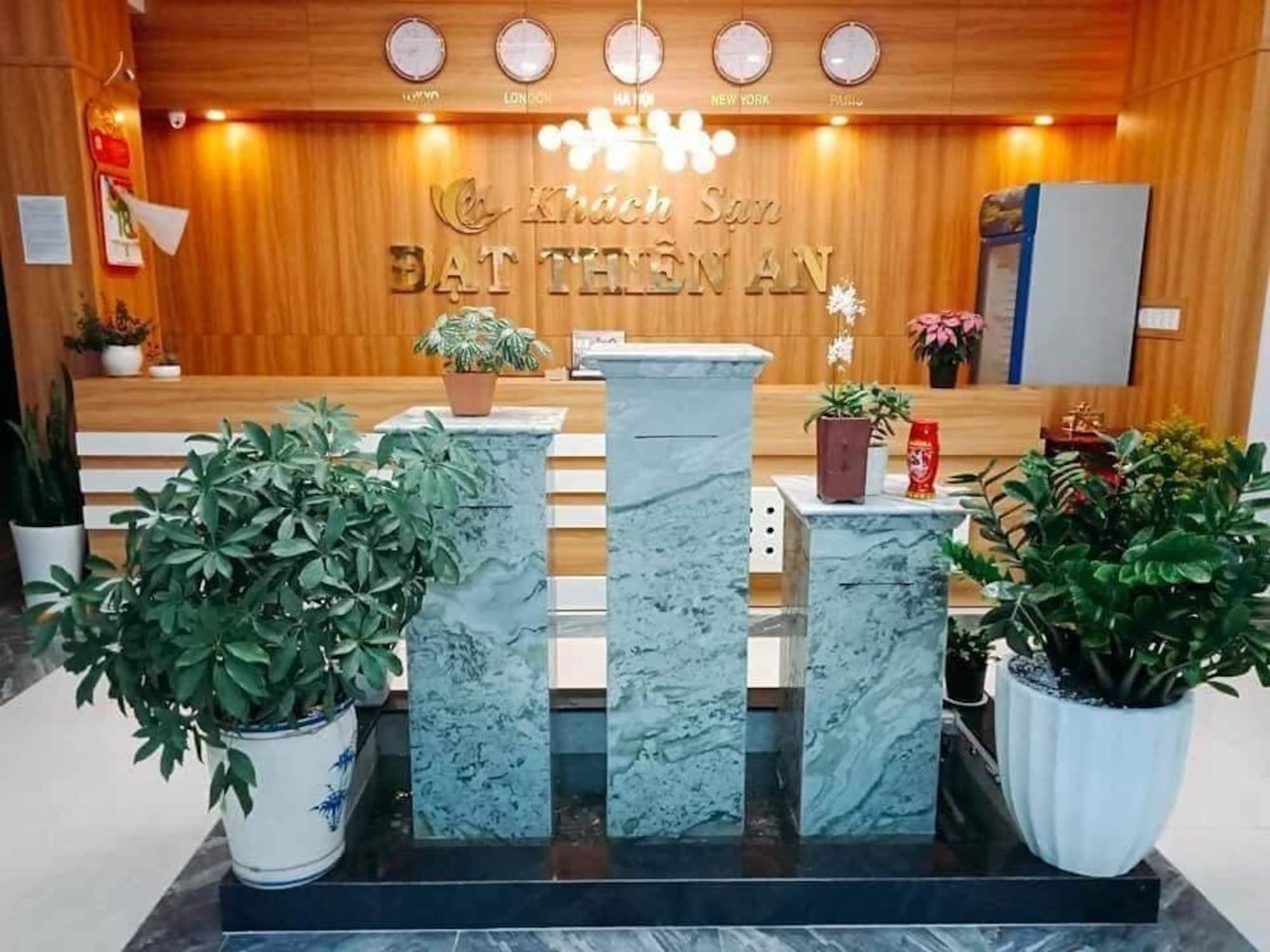 Dat Thien An Hotel Dalat Exteriör bild